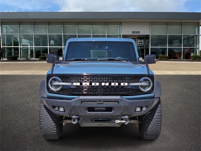 2023 Ford Bronco Wildtrak photo 2