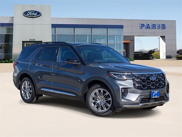 2026 Ford Explorer Platinum's photo