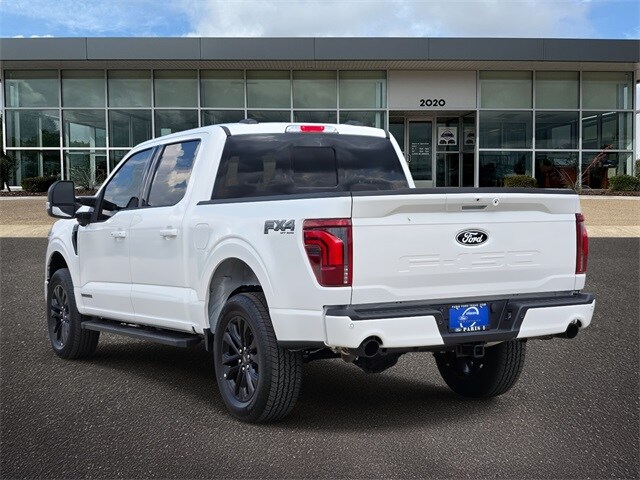 2025 Ford F-150 Lariat photo 3