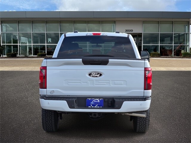 2025 Ford F-150 XLT photo 4