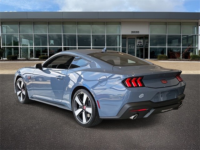2025 Ford Mustang GT Premium photo 3