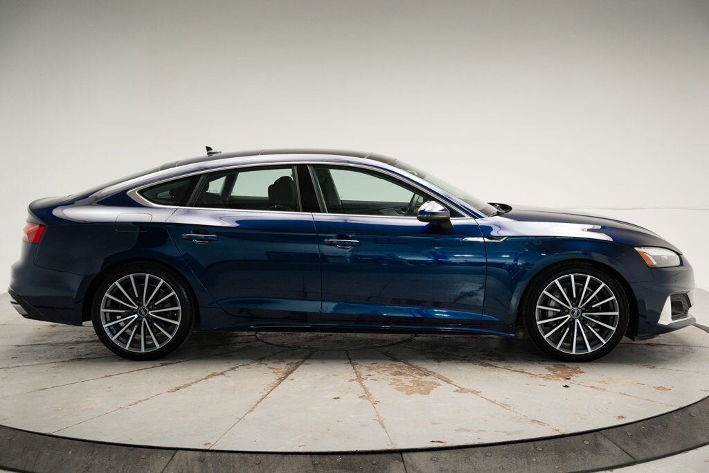 Used 2022 Audi  45 Komfort À hayon