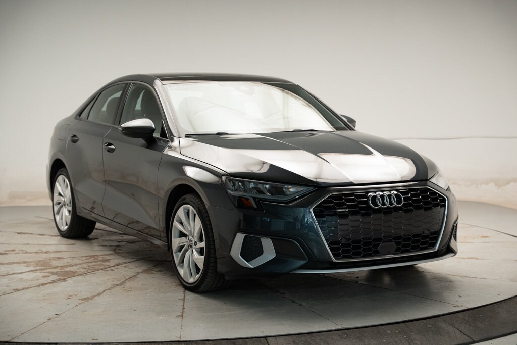 Used 2022 Audi 40 Komfort Berline
