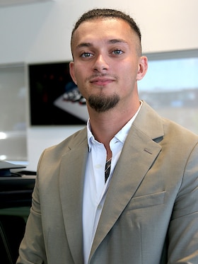 Staff member Adam Kleit from ID_4b2c8fc0c98e