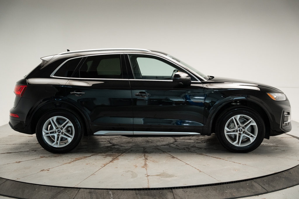 Used 2023 Audi  40 Komfort VUS