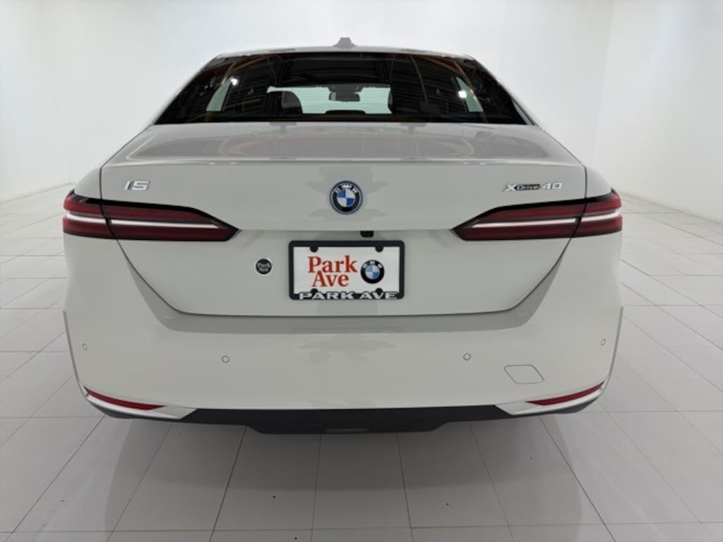Used 2025 BMW i5 xDrive40 Sedan
