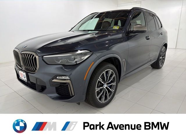 2021 BMW X5 M50i's photo