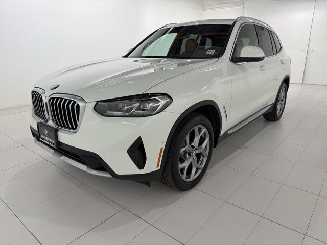 2023 BMW X3 xDrive30i's photo