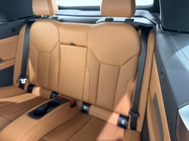 2026 BMW 4 Series M440i - Photo 17