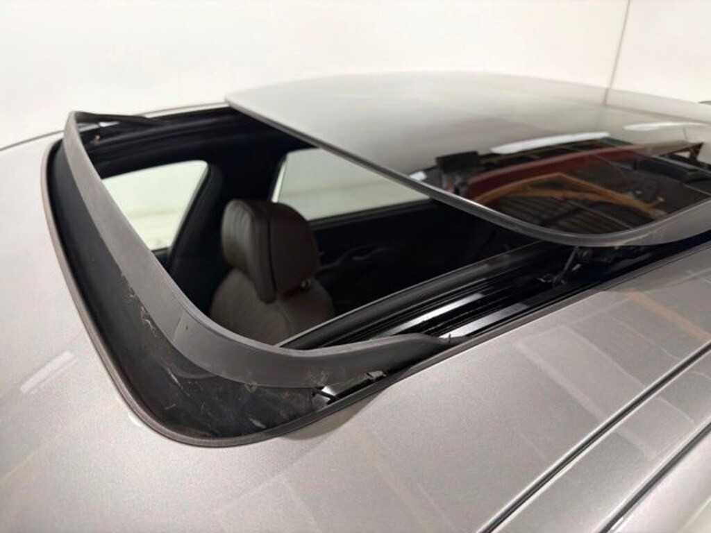 Used 2022 BMW 750i xDrive Sedan