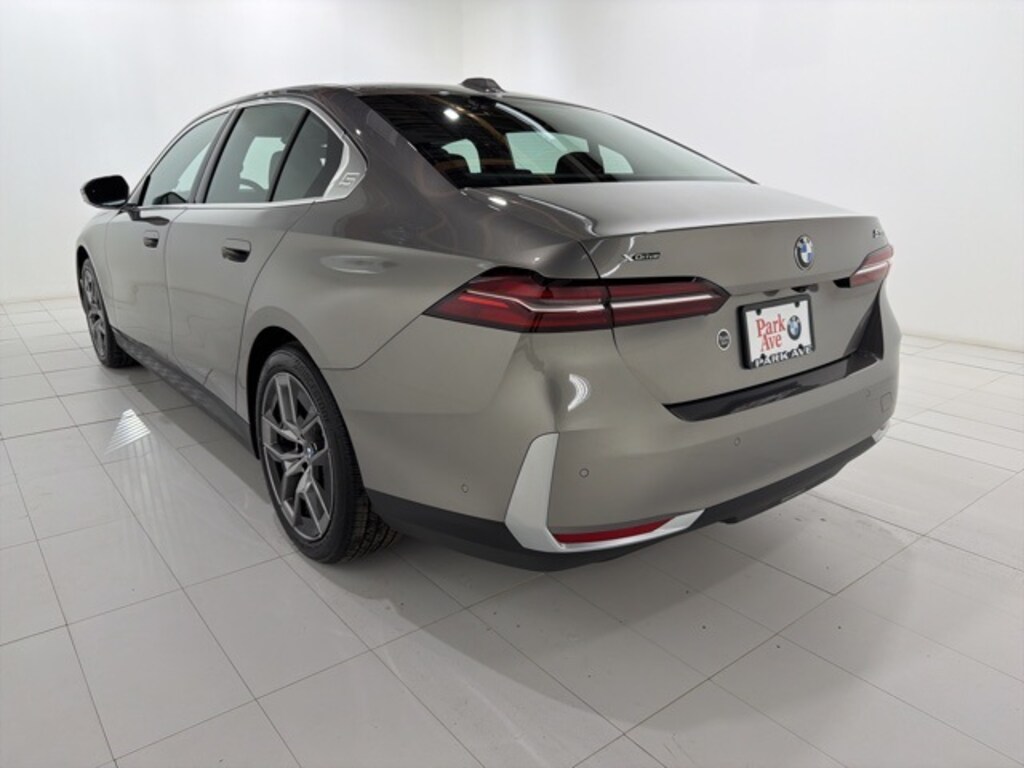 Used 2026 BMW 530i xDrive Sedan