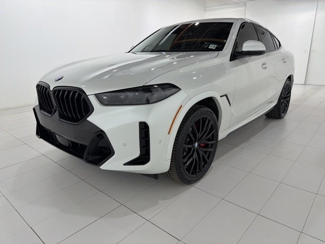 2024 BMW X6 40i's photo