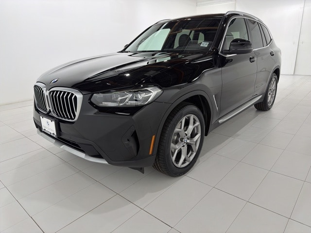 2023 BMW X3 30i's photo