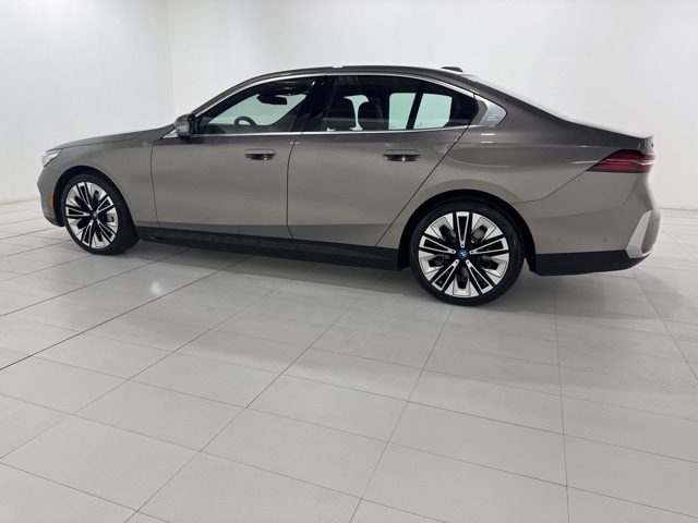 Used 2025 BMW i5 Base with VIN WBY13HG06SCS33638 for sale in Rochelle Park, NJ