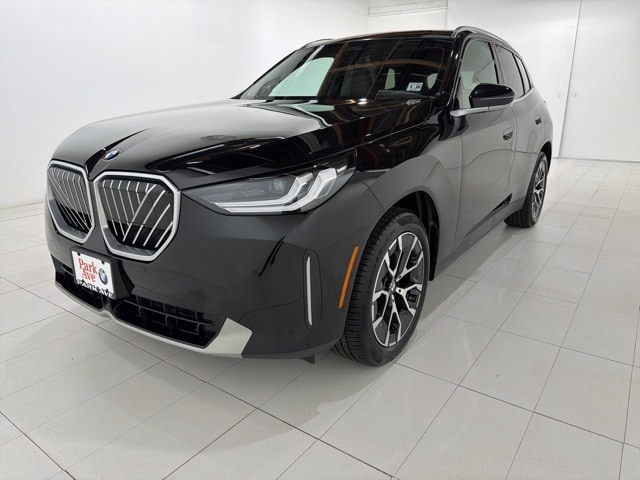 2025 BMW X3 30's photo