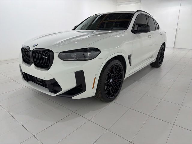 2023 BMW X4 M -'s photo