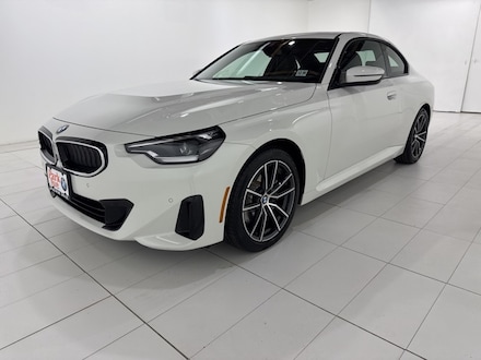2024 BMW 230i xDrive Coupe