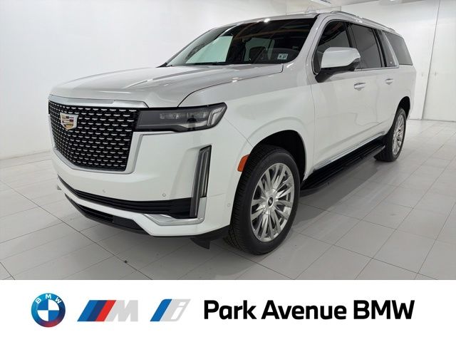 2022 Cadillac Escalade ESV 4WD Premium Luxury's photo