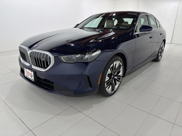 2026 BMW i5 xDrive40 Sedan's photo