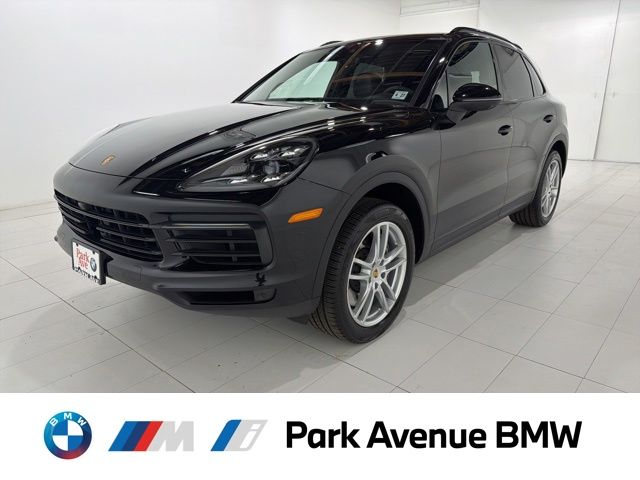 2022 Porsche Cayenne -'s photo