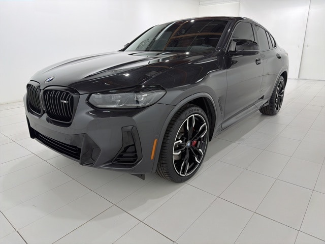 2023 BMW X4 M40i's photo