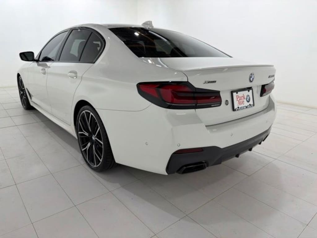 Used 2022 BMW M550i xDrive Sedan