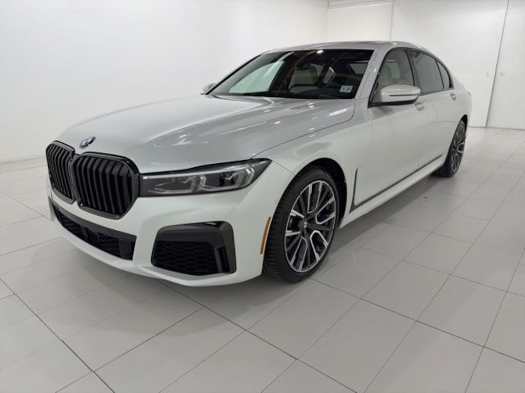 Certified 2022 BMW 750i xDrive Sedan