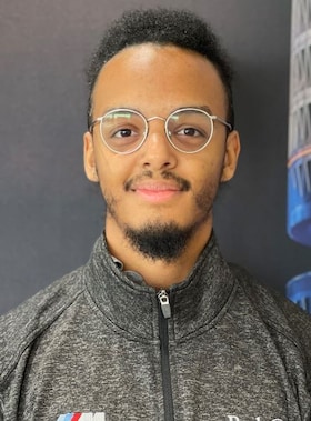 Staff member Steve De Los Angeles from ID_5a69636bf07e