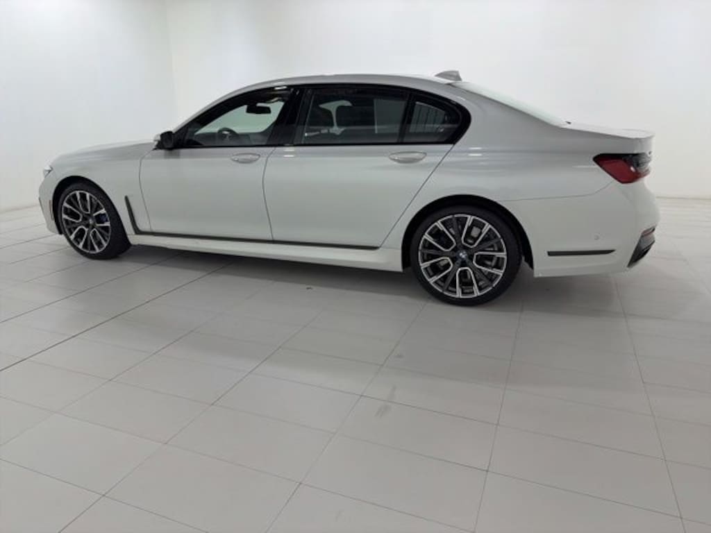 Certified 2022 BMW 750i xDrive Sedan
