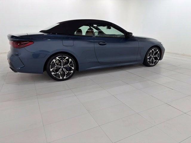 2026 BMW 4 Series M440i - Photo 8