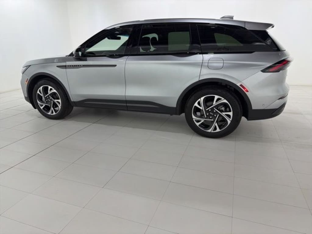Used 2024 Lincoln Nautilus Premiere SUV