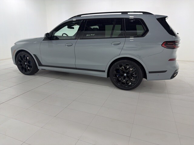 2023 Bmw X7 xDrive40i photo 2
