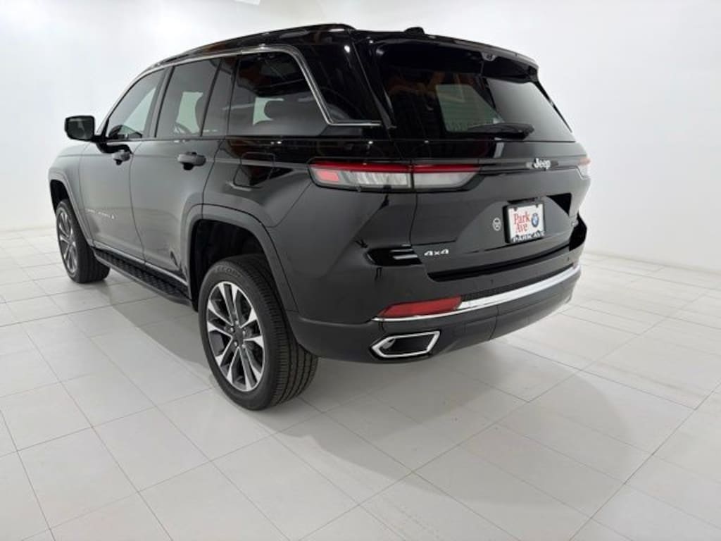 Used 2024 Jeep Grand Cherokee Overland SUV