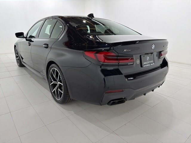 2023 Bmw M550i xDrive Sedan photo 3