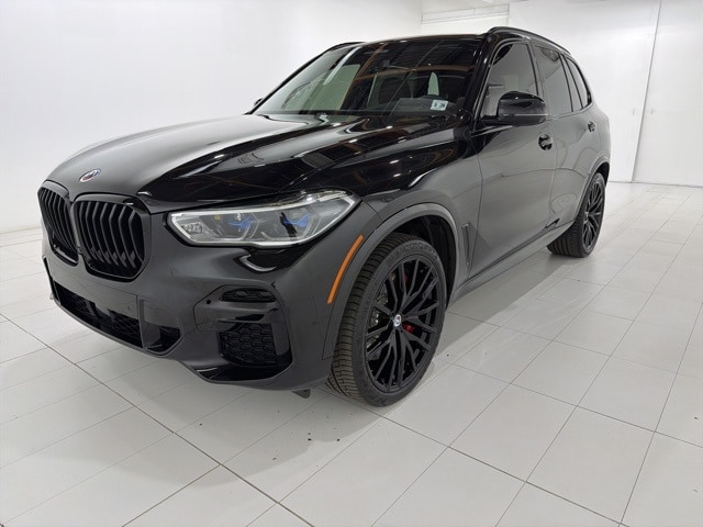 2023 BMW X5 M50i's photo
