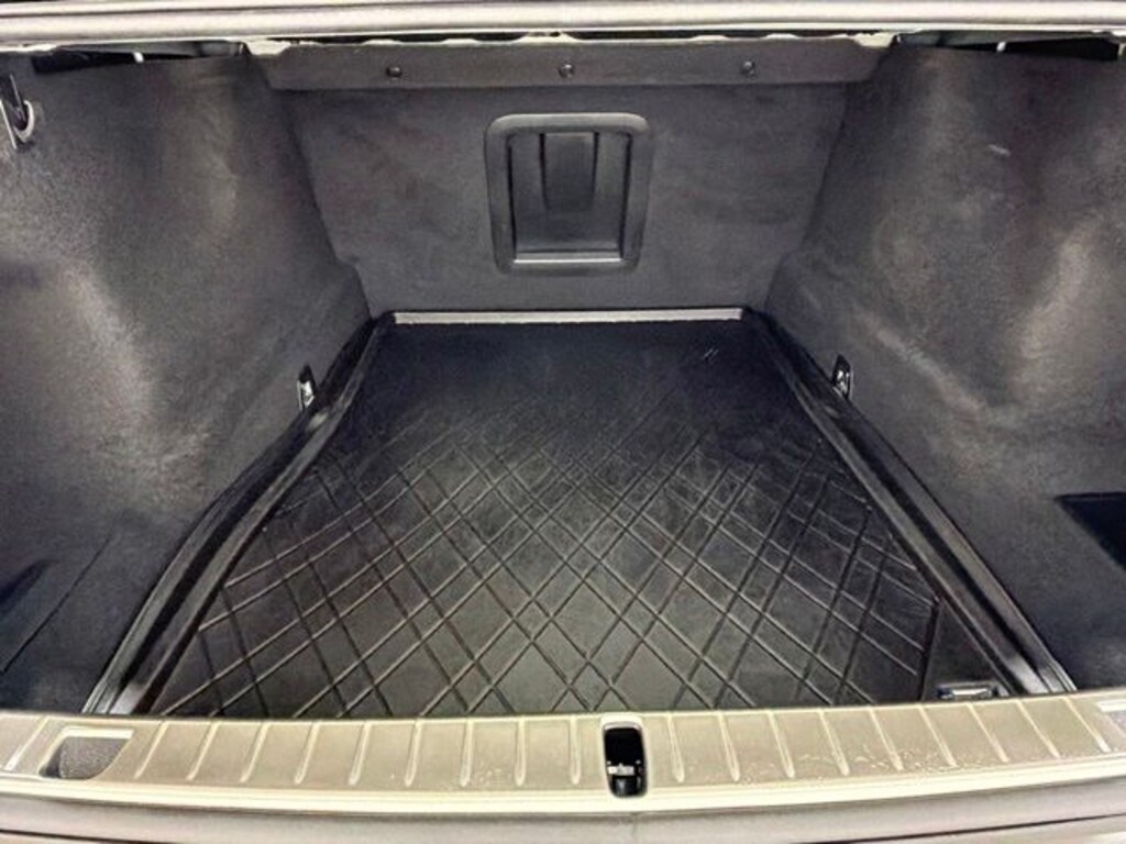 Used 2022 BMW 750i xDrive Sedan
