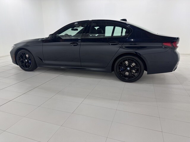 2022 Bmw 530i xDrive photo 2