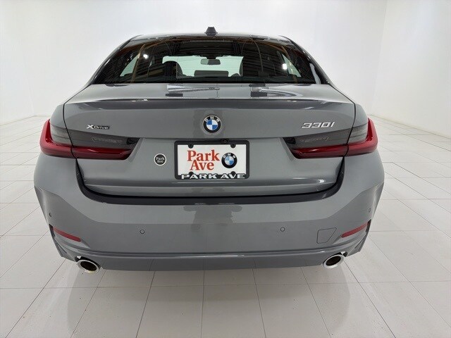 2025 Bmw 330i xDrive Sedan photo 4