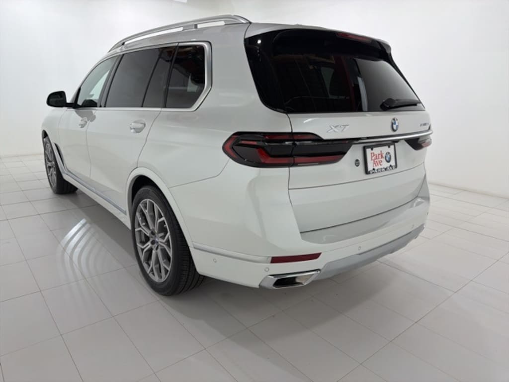 Used 2025 BMW X7 xDrive40i SUV