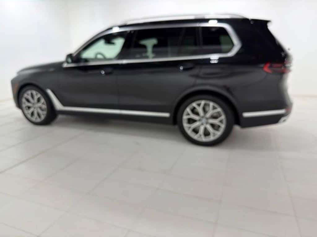 Used 2024 BMW X7 xDrive40i SUV