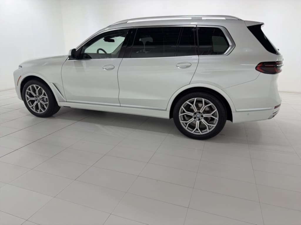 Used 2025 BMW X7 xDrive40i SUV