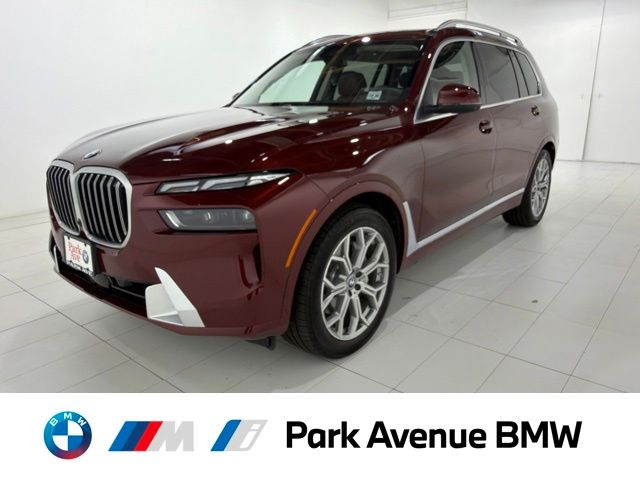 2026 BMW X7 xDrive40i's photo