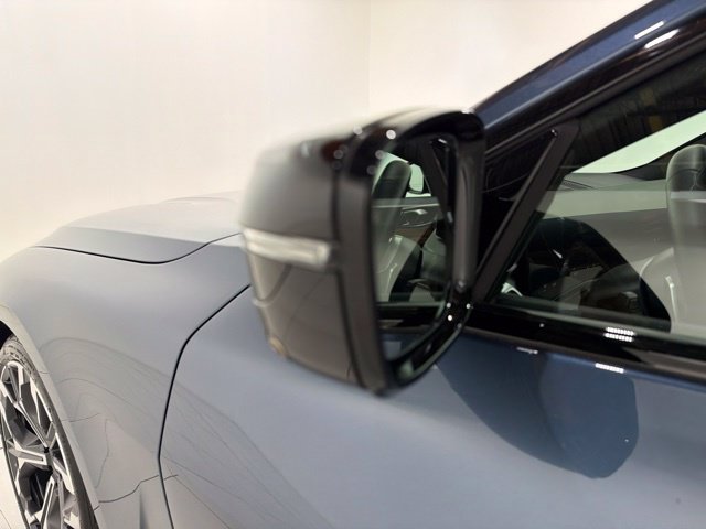 2026 BMW 4 Series M440i - Photo 11