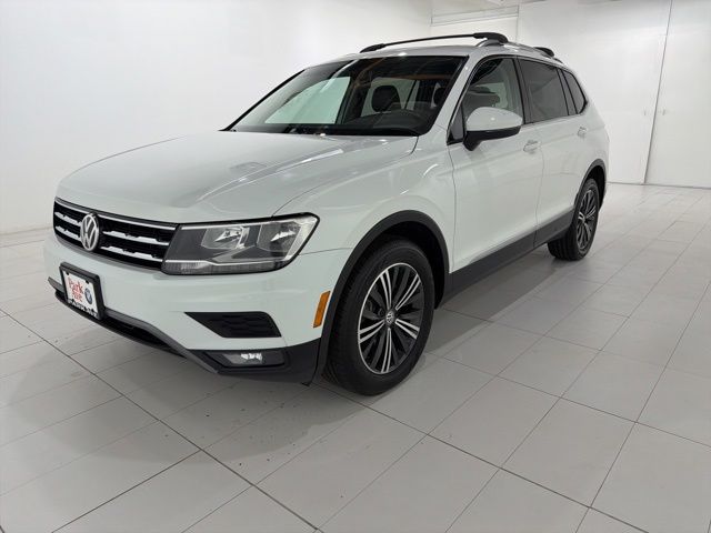 2018 Volkswagen Tiguan 2.0T SEL 4Motion's photo
