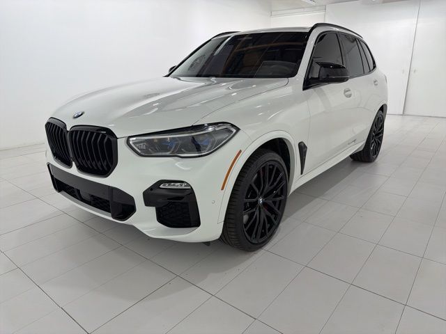 2021 BMW X5 M50i's photo