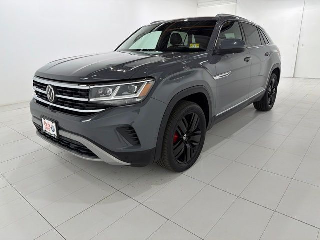 2021 Volkswagen Atlas Cross Sport 3.6L V6 SEL Premium 4MOTION's photo