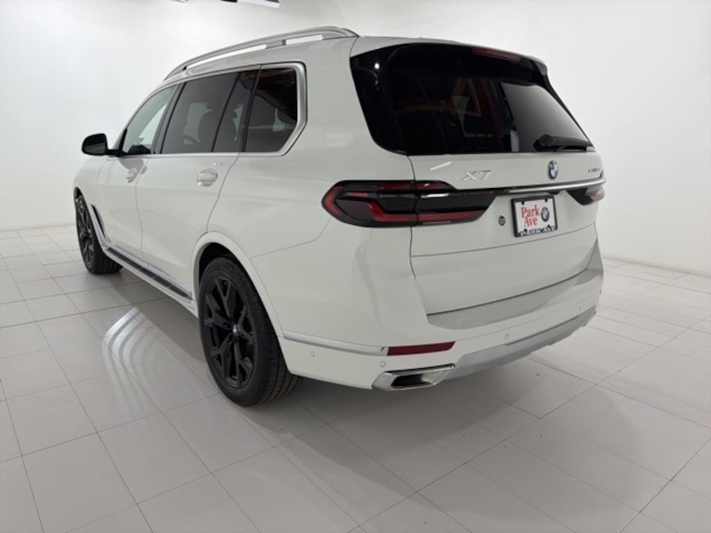 Used 2025 BMW X7 xDrive40i SUV