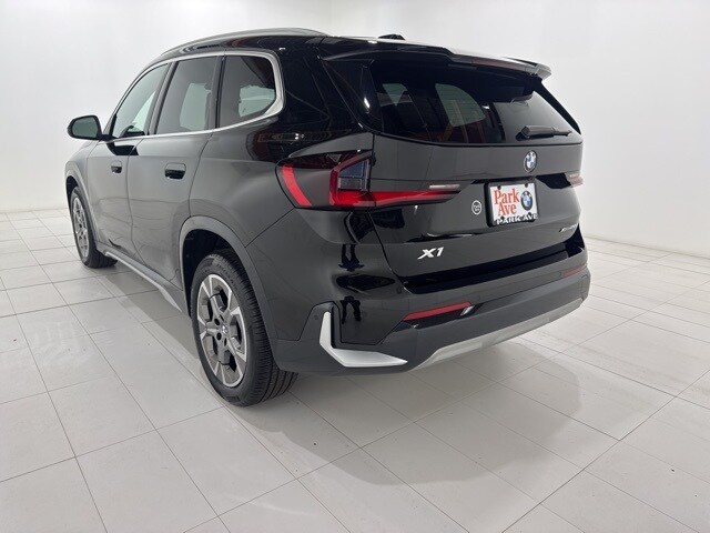 2025 Bmw X1 XDrive28i photo 3