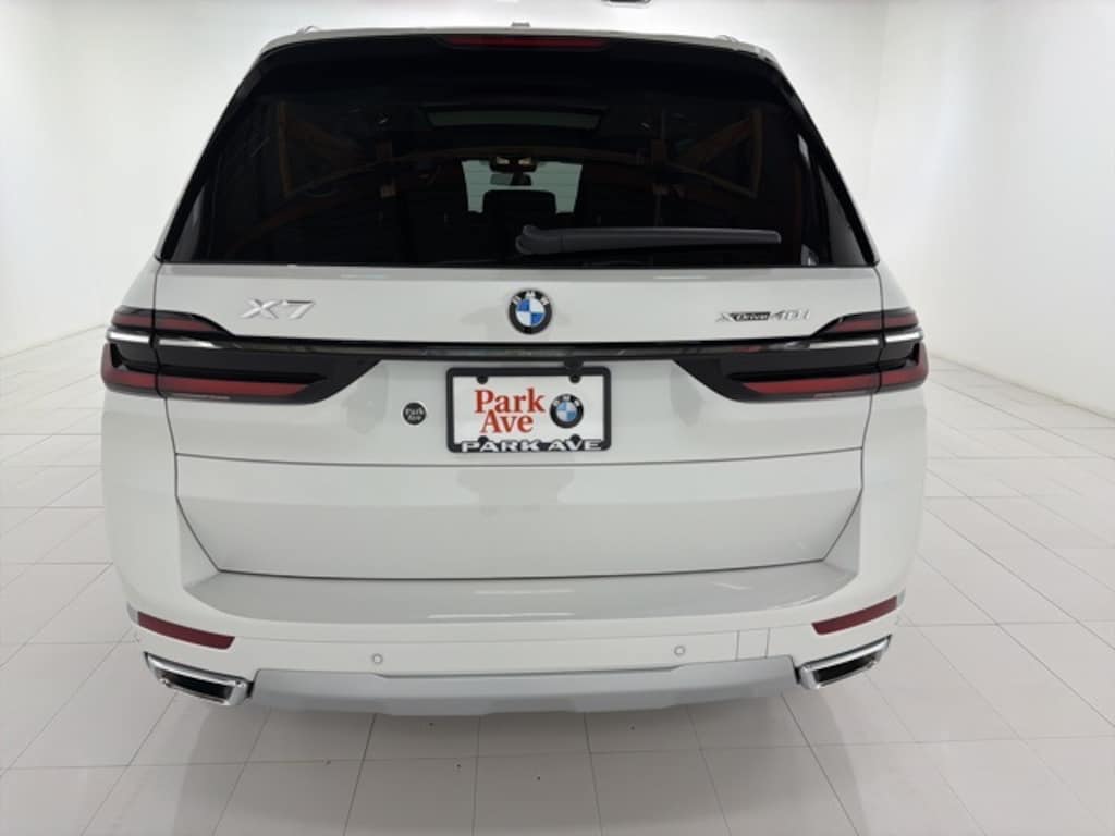 Used 2025 BMW X7 xDrive40i SUV