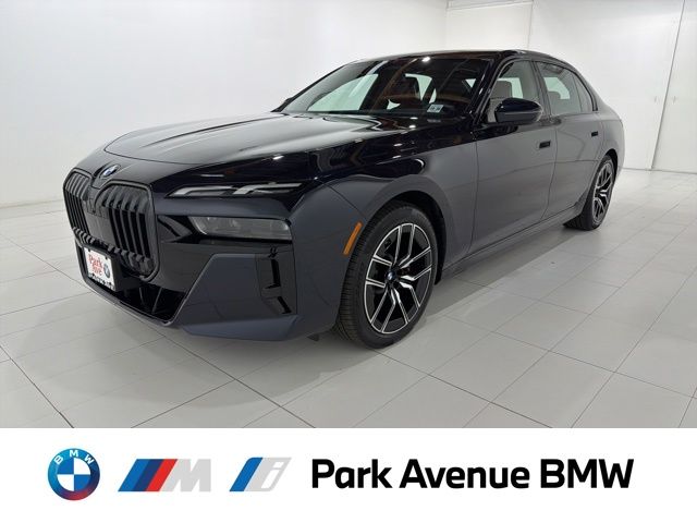 2026 BMW 7 Series 740i xDrive Sedan's photo